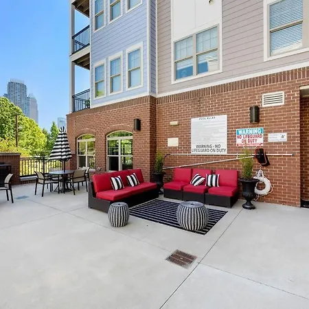Uptown Elegance Gym, Pool, Wine Apartment Charlotte Exterior photo